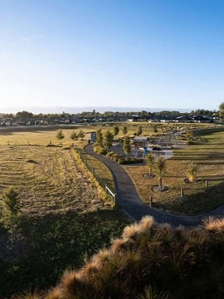 765 Ellmers Street Ravenswood_6