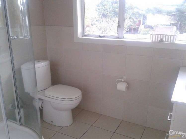 5 Salas Place Howick_11