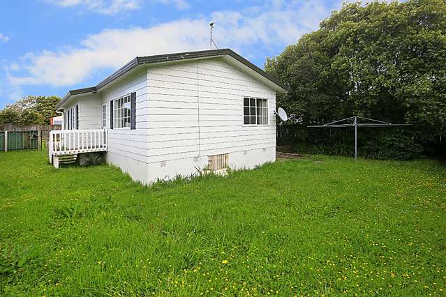 42 Childers Road Ranui_2