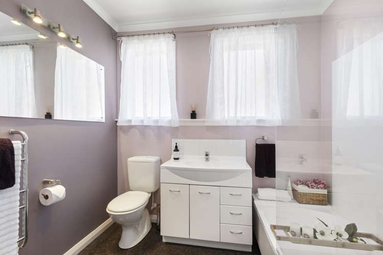 13 Kilmister Grove Boulcott_10