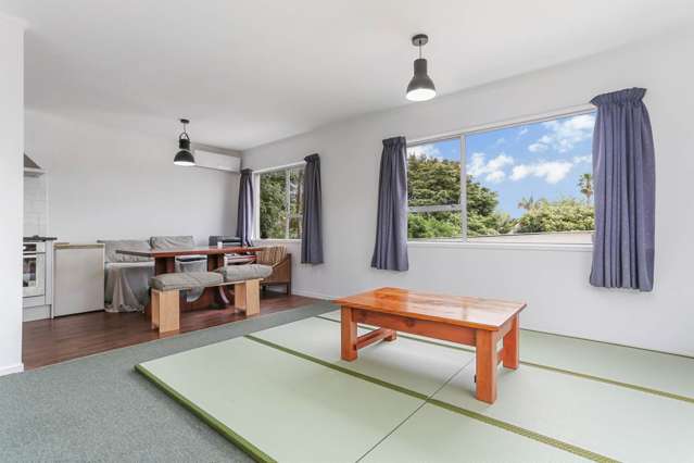 3/6 Fairview Road Mount Eden_2