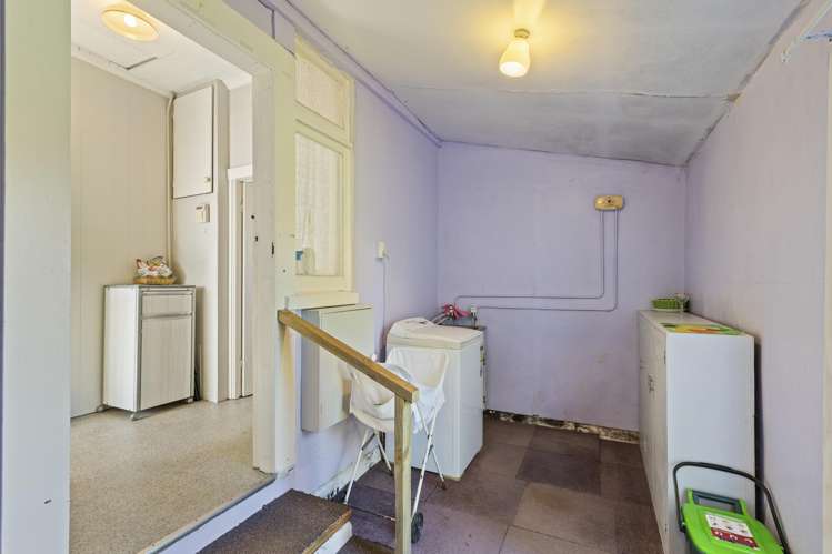 11a Queen Street Waitara_15