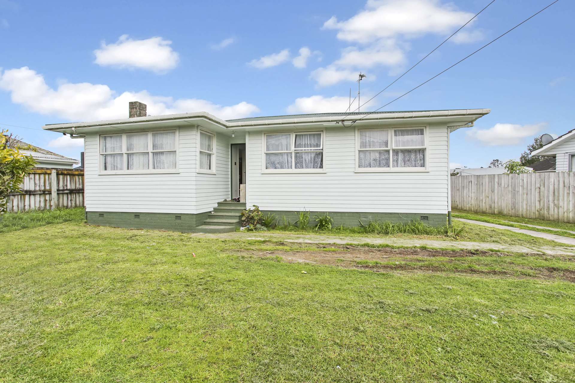 4 Antrim Crescent Otara_0