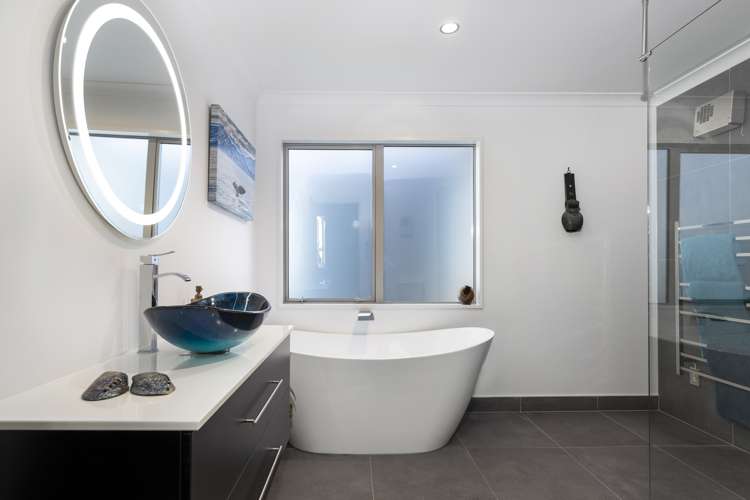 61 Edgewater Place Rarangi_15