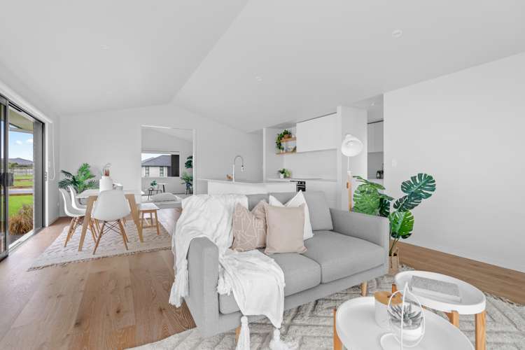 27 Saint Michael Crescent One Tree Point_7