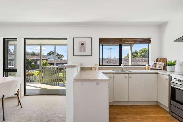 2/491 Glenfield Road Glenfield_3