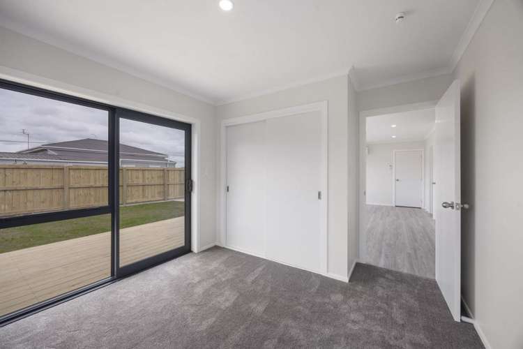 43 Collins Street Hawera_9