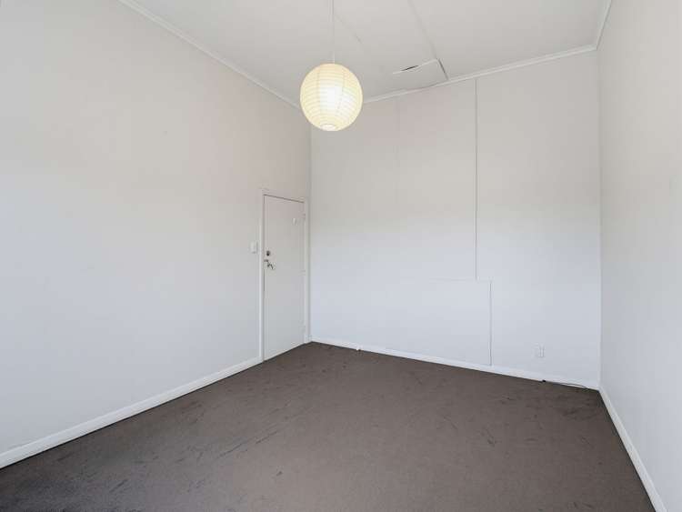 19 Hereford Street West End_20
