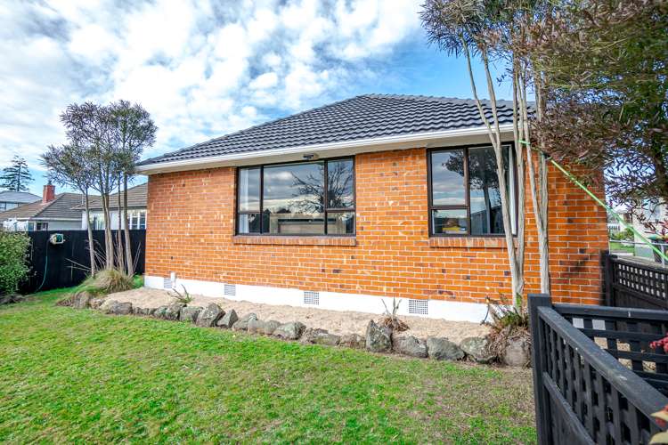 21 Old North Road Marchwiel_37