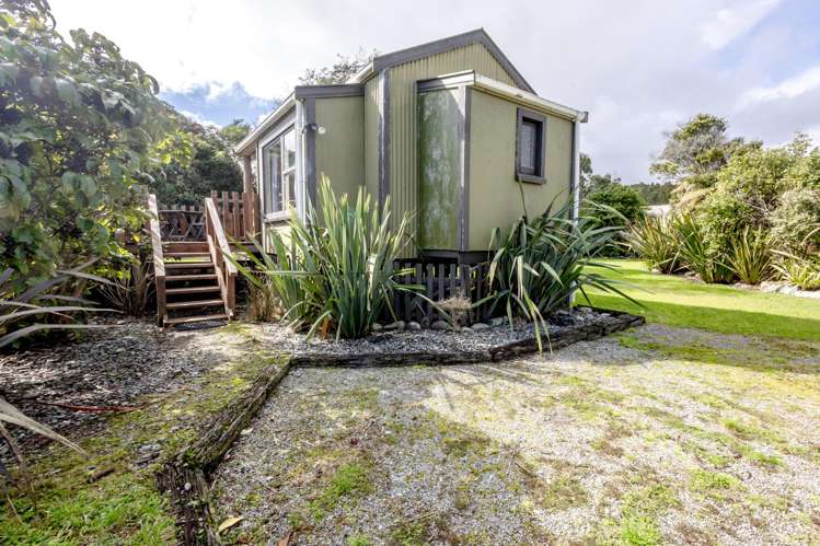Lot 2 The Strand Okarito_8