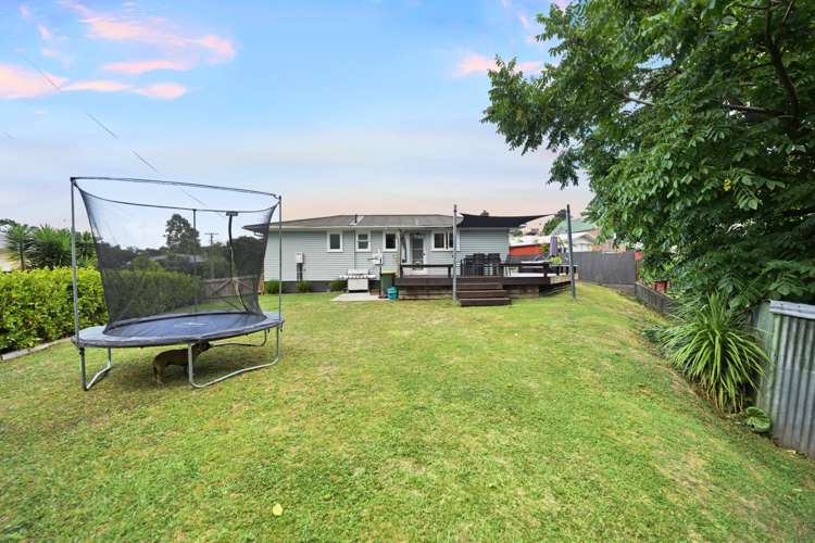 82 Ranui Street Dinsdale_17