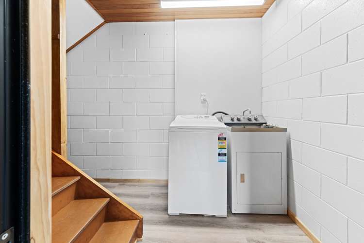 17 Ballantrae Place Highlands Park_19