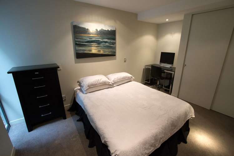 2a/138 Oriental Parade Oriental Bay_11