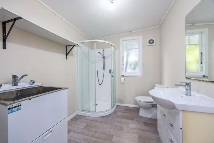 12 Ahiriri Avenue Avondale_27