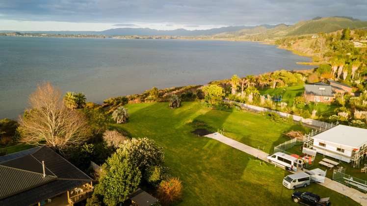 16c Sandleigh Drive Athenree_5