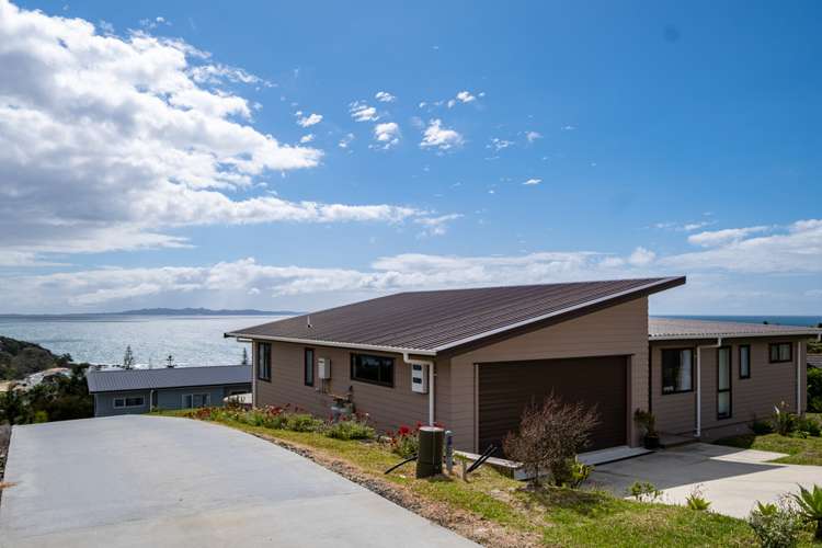 23 Dudley Crescent Cable Bay_20