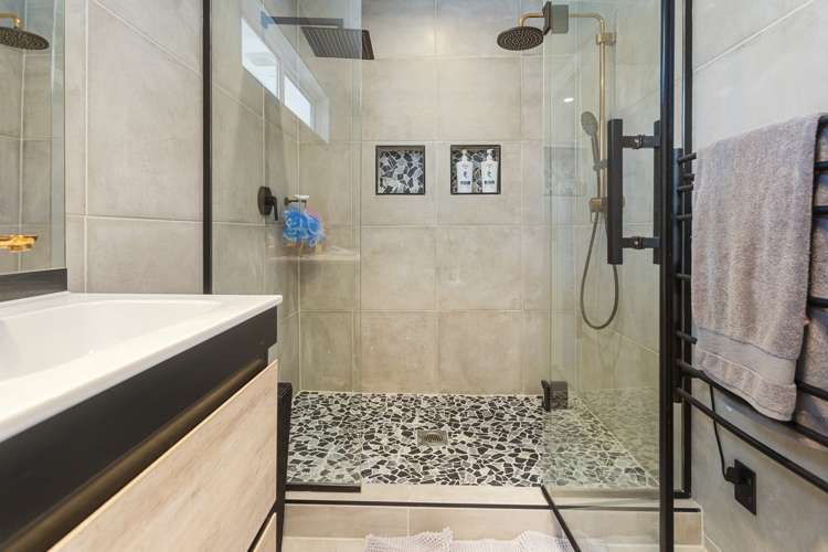 12 Mcquarrie Avenue Wattle Downs_15