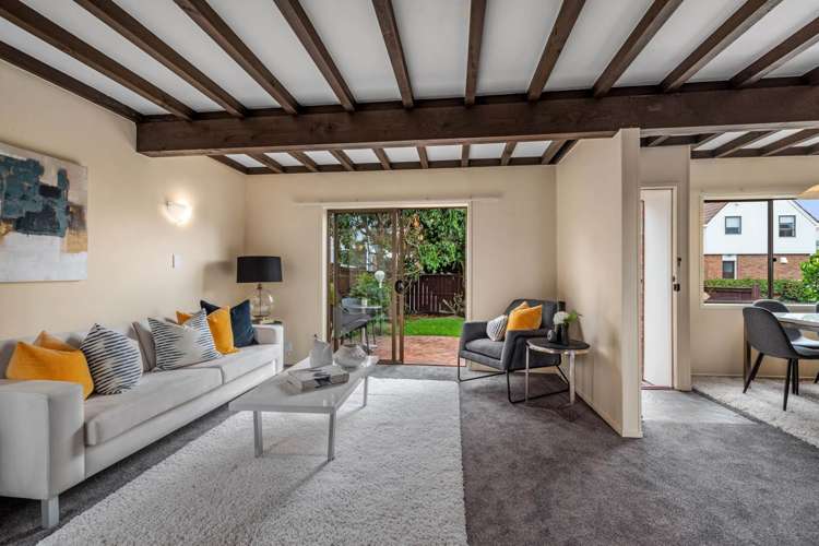 2b Elderwood Lane Belmont_21