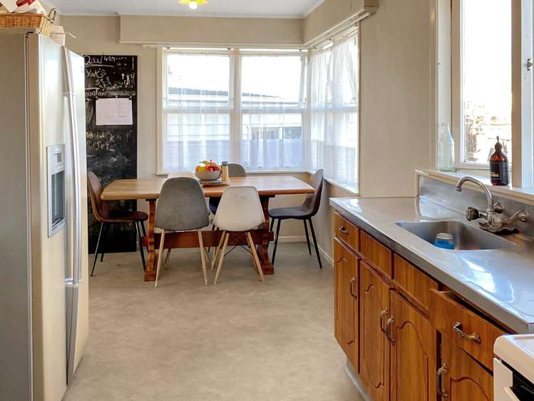 92 Cucksey Crescent 11385_2