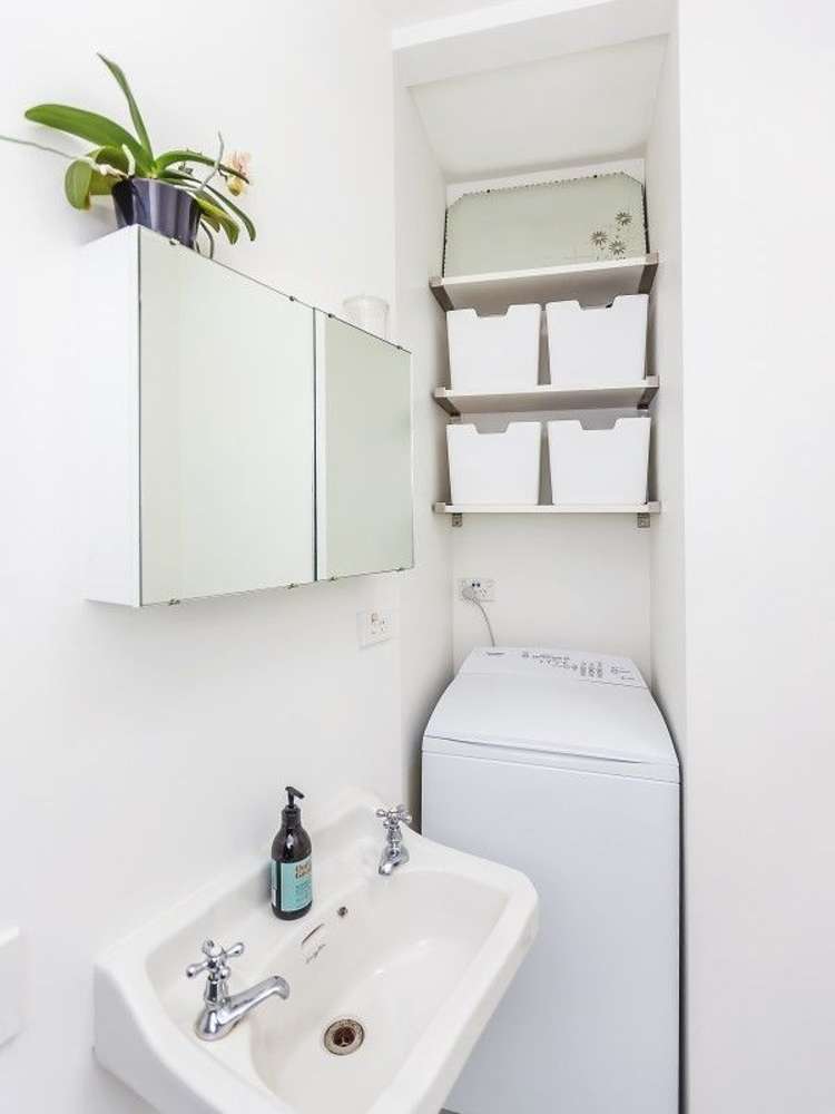 9 Dawson Street Berhampore_12