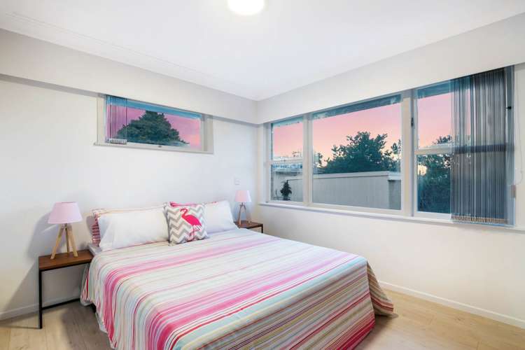 2/49 Landscape Road Papatoetoe_8