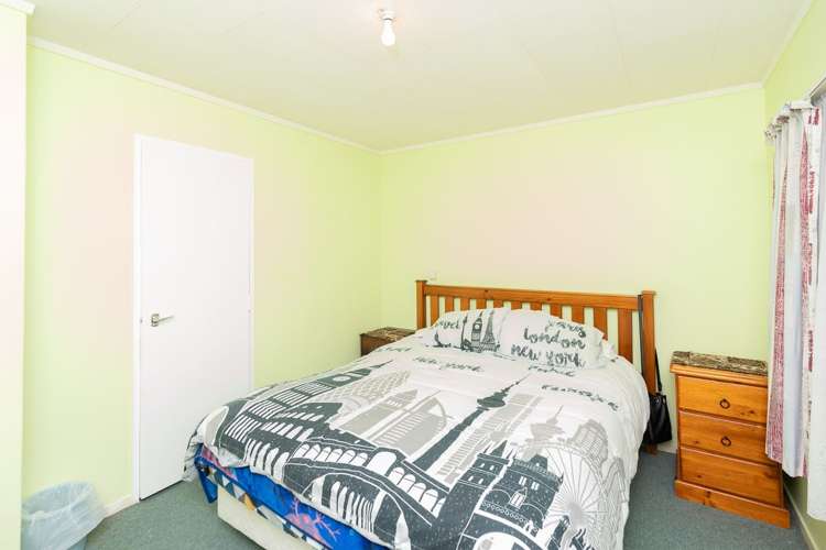 52b Pelorus Street Glenview_7