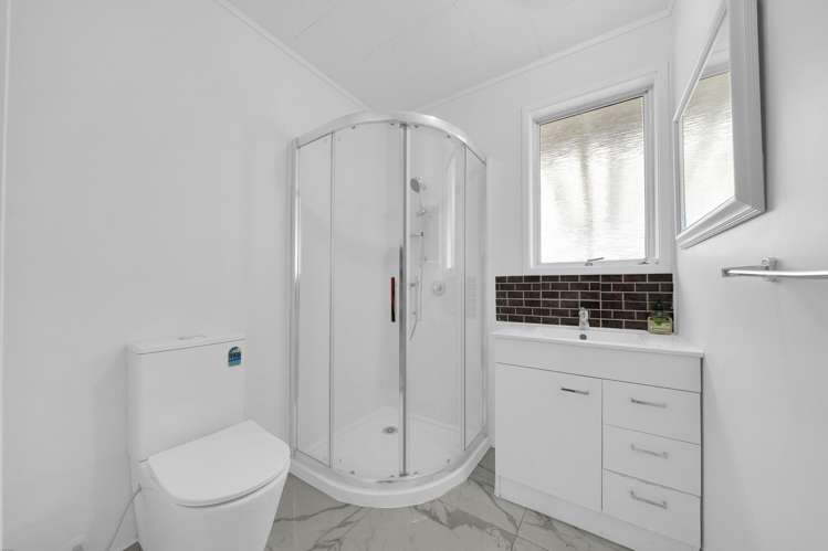4 Awakino Place_2
