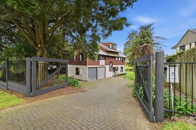 Outstanding Family Home!!