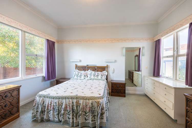 55 Neale Avenue Stoke_7