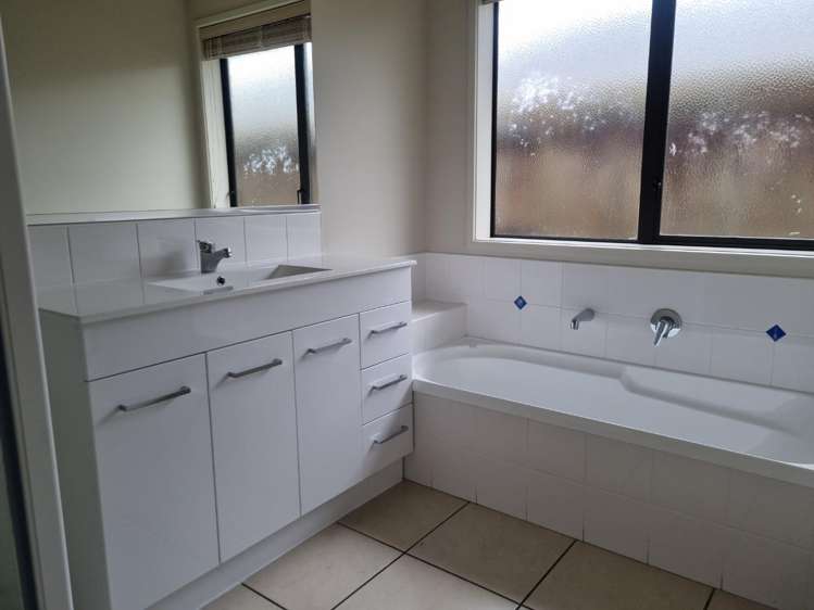 33 Parkside Drive Huntington_6