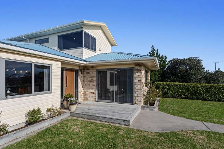 19 East Bank Road Thornton_34