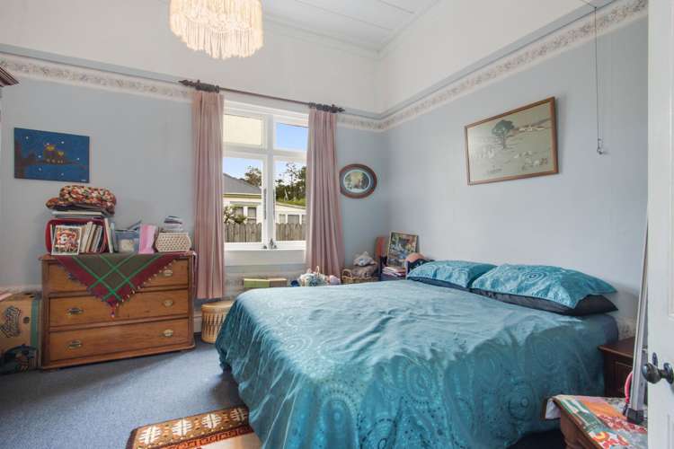 10A Queen Street Waikino_9