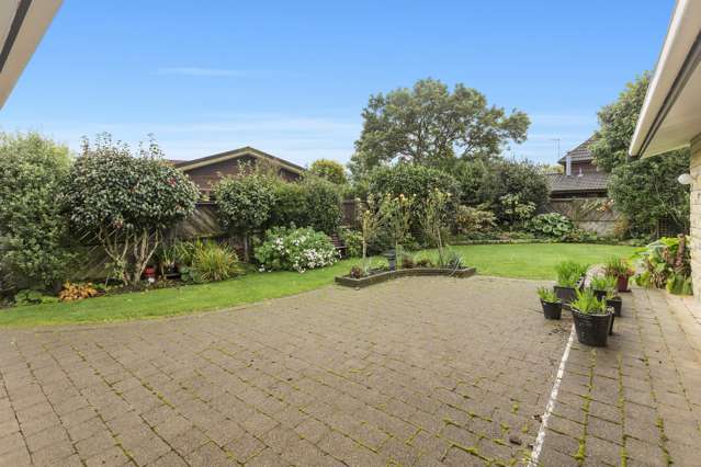 41 Waddington Drive Naenae_3