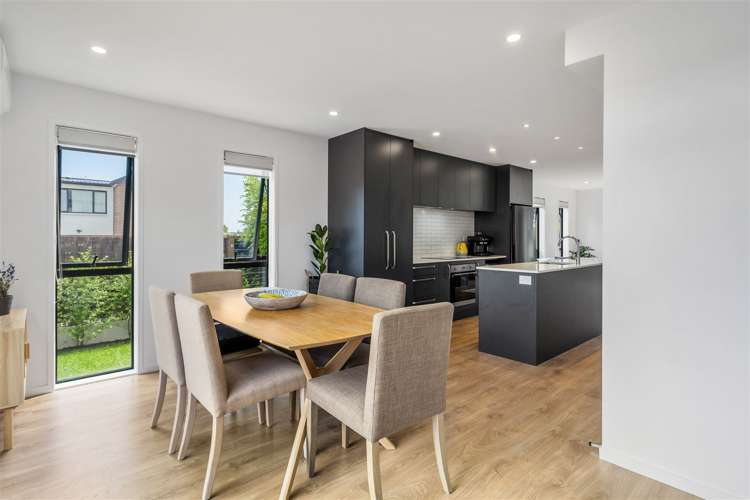 1 Orca Drive Stanmore Bay_4