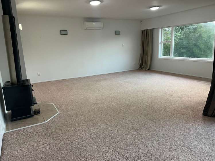631 State highway 16 Kumeu_4