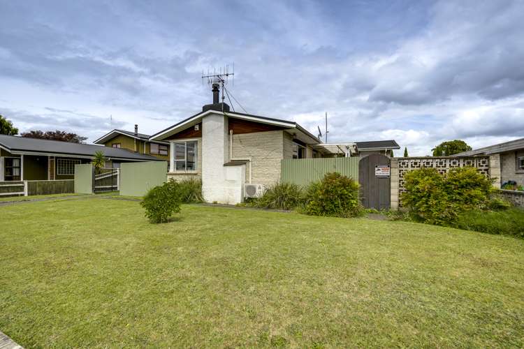 8 Dundee Drive Flaxmere_12