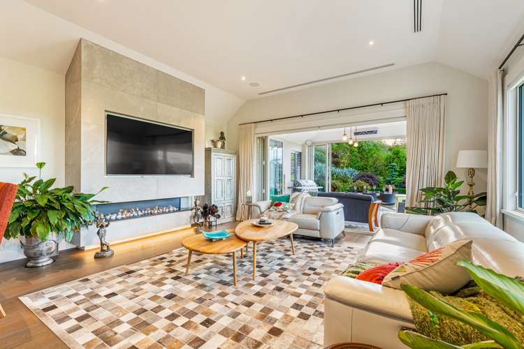 13 Myra Evelyn Grove Dairy Flat_7