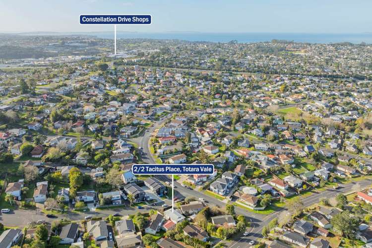 2/2 Tacitus Place Totara Vale_19