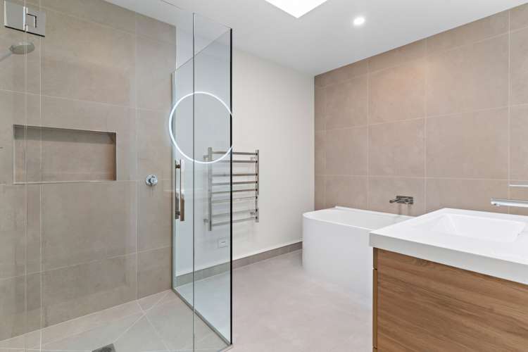 8 Tuatahi Avenue Solway_22