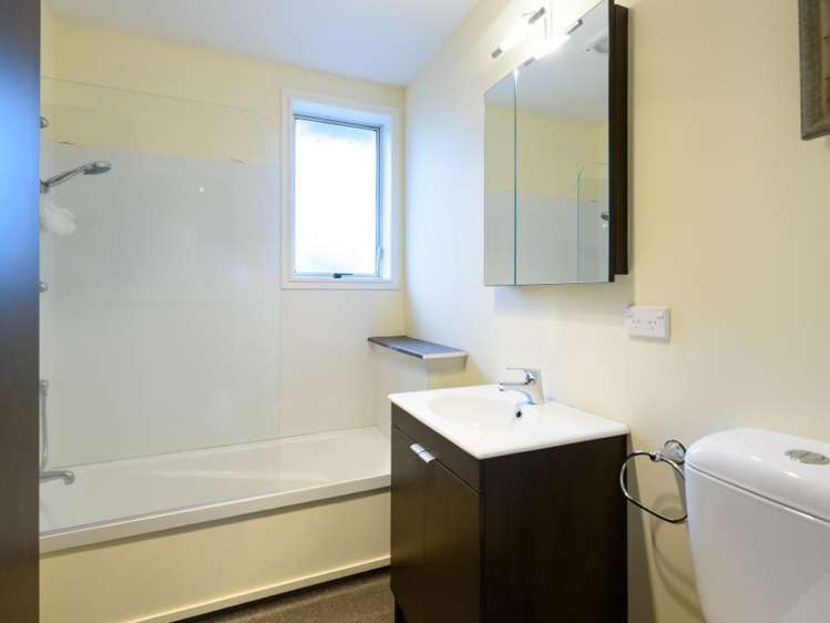 79 Kaikoura Street Maupuia_16