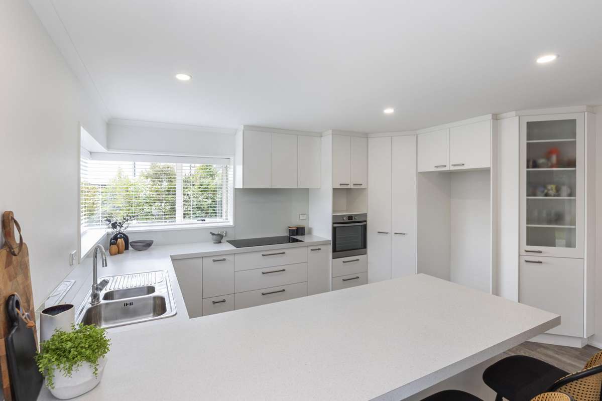 1 Oaktree Lane_1