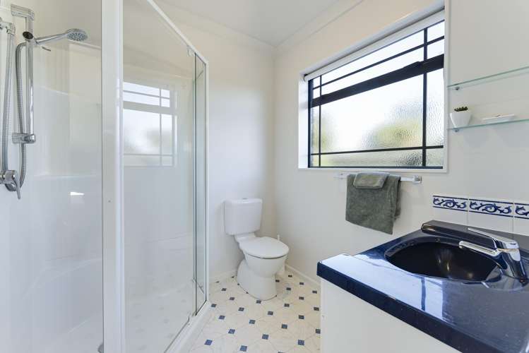 16B Kingsford Drive Stoke_16