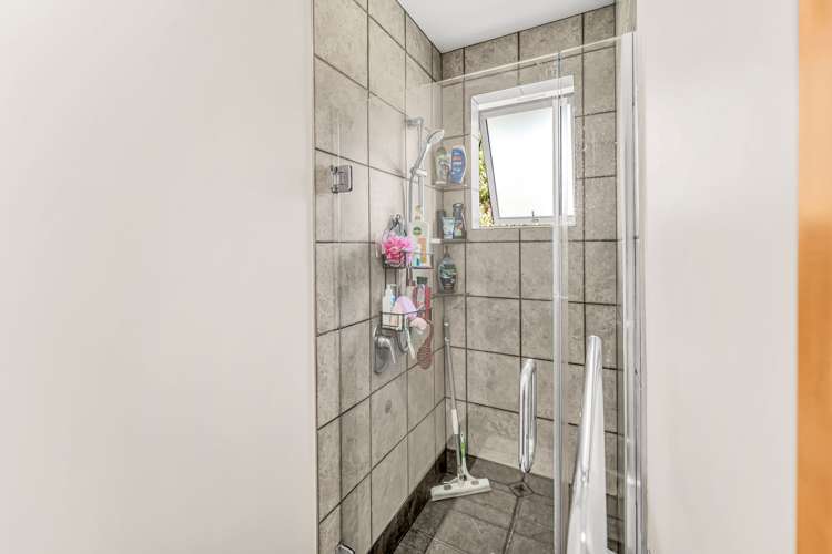 12 Benmore Street Glenwood_11