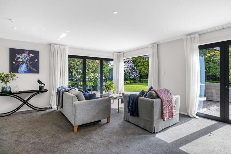 16 Brackendale Place Burnside_2