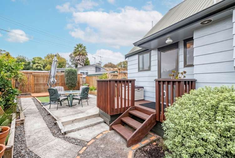 15B Anderson Road Deanwell_8