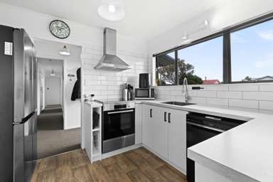 16 Lanark Crescent_4
