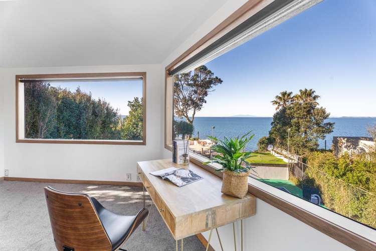 72 Cliff Road Torbay_18