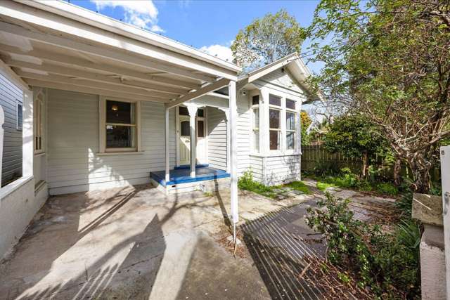 8 Brentwood Avenue Mt Eden_1
