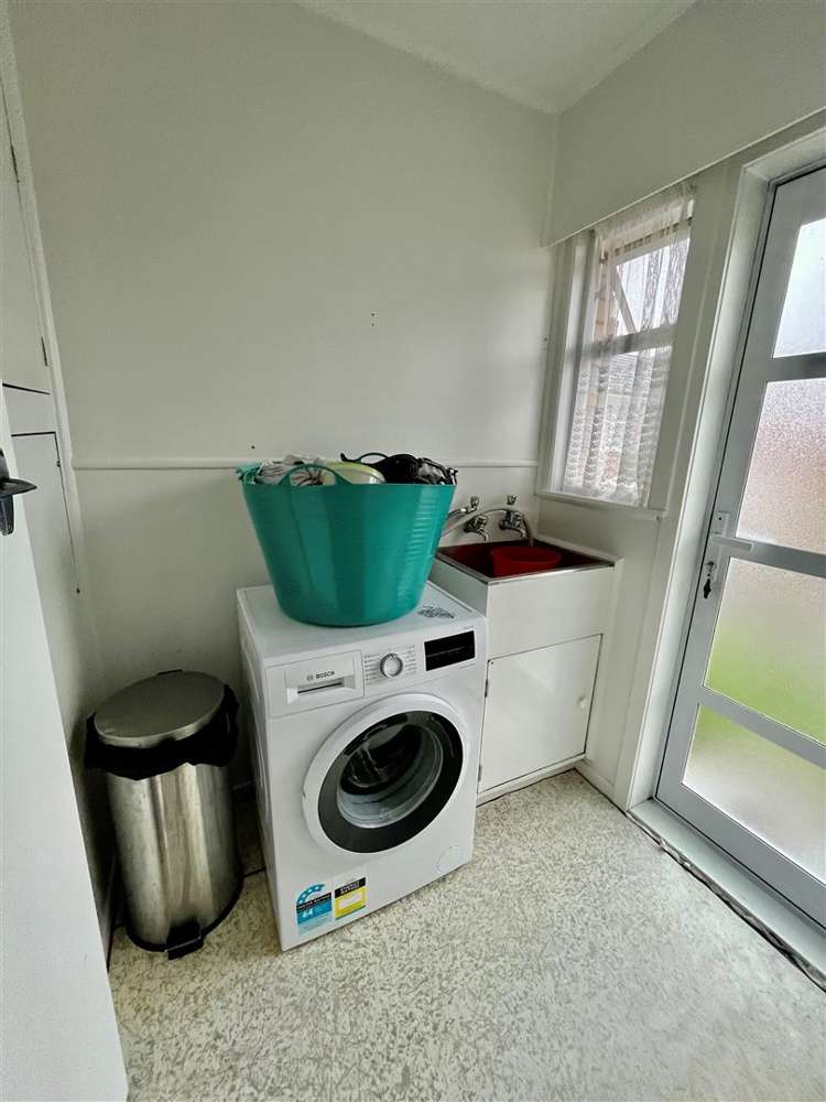 2/79 Rimu Street New Lynn_5