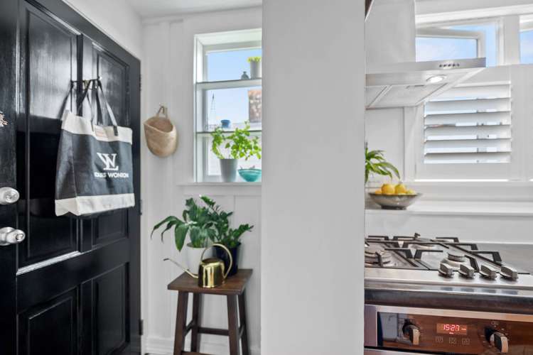 1/12a Church Street Devonport_12